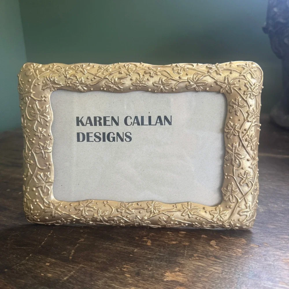Karen Callan Designs Gold Embossed Vine Leaf 4X6 Photo Frame